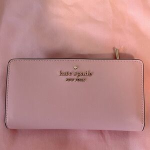 Kate spade staci slim bifold wallet in chalk pink